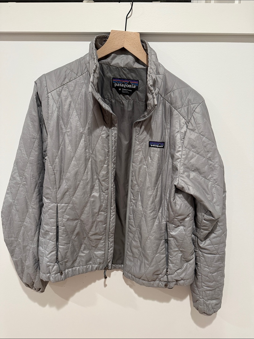 Patagonia Light Gray Quilted Puffer Jacket
